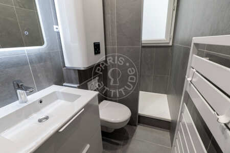 Badezimmer Möblierte wohnung - 25m²  - 1 Zimmer - Jules Joffrin - Mairie du 18ème - Paris